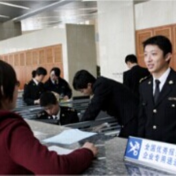 供應(yīng)廣西欽州港進出口拖車報關(guān)等服務(wù)